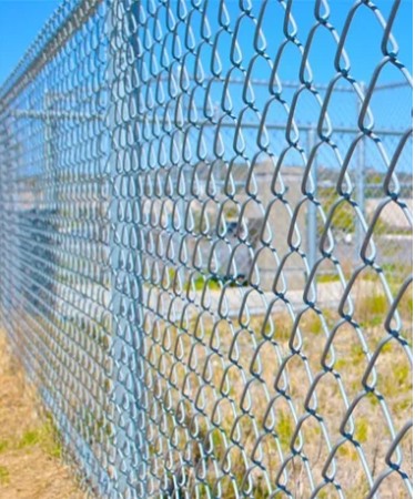 Chain Link Fence for Industrial & Residential Security